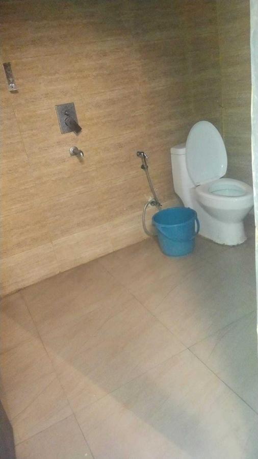 Hotel O Kl Khari Near Ashoka Park Mein Metro New Delhi Eksteriør bilde